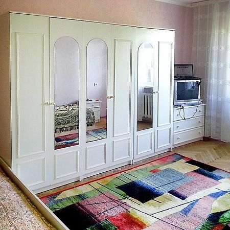 Однокомнатная Квартира На Улице Попудренко Kiew Exterior foto
